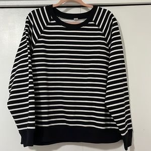 Old navy black and white striped sweatshirt